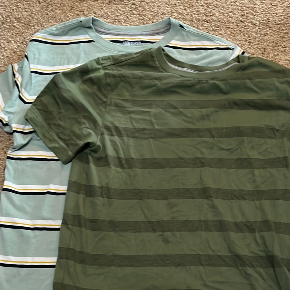 Old Navy boys cotton t shirt 10-12 years large